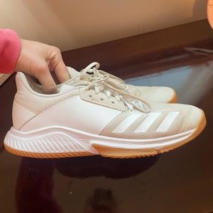 Women’s Size 10 Adidas Volleyball Shoes